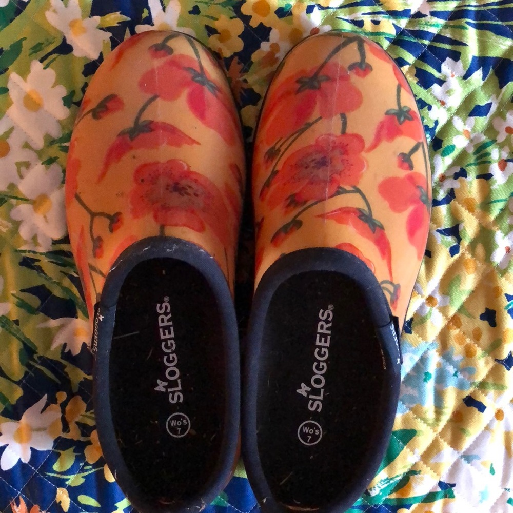Women’s sloggers